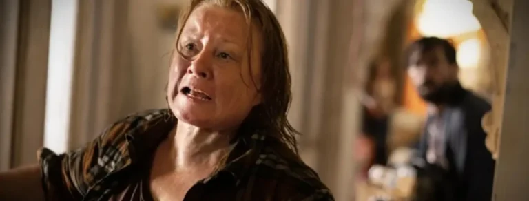 Elizabeth Saunders: A Versatilidade de Donna em From (Origem)! 9 From Capa