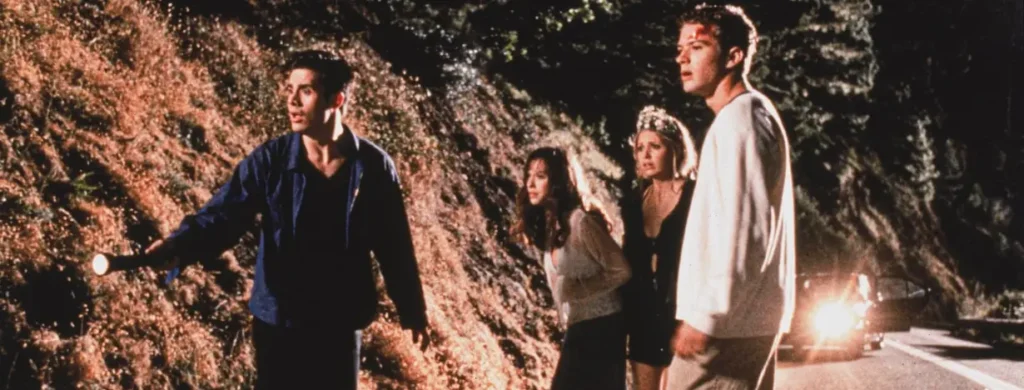 Eu-Sei-o-que-Voces-Fizeram-no-Verao-Passado-1997-O-Slasher-que-Marcou-uma-Geracao-4-1024x390 Eu Sei o que Vocês Fizeram no Verão Passado 1997”: O Slasher que Marcou uma Geração!